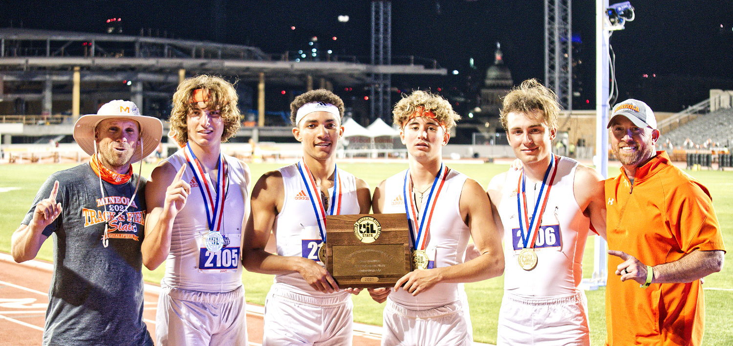 Mineola coaches Heath Ragle (left) and Luke Blackwell (right) with the 2021  4x400m relay state champions (left to right) Brady Shrum, Jaxon Holland, TJ Moreland and Morgan Waggoner. [see more shots from state]